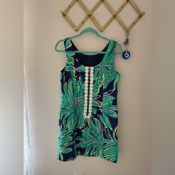 Lilly Pulitzer Cathy Shift Dress, EUC, Size 6 Palm trees in beautiful colors - Picture 3 of 7